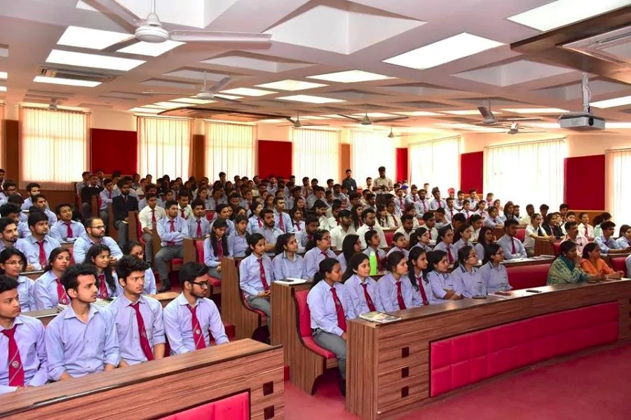 Best MBA College in Dehradun at GEHU